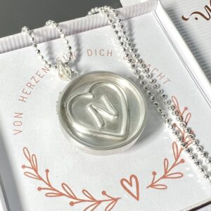 Schmuck individuelle Beschriftung, Silber 925, Buchstabe, Name, Motiv auf echtem Silber, Schmuck mit Name, Namensschmuck, Beschriftung Silber, außergewöhnliche Personalisierung