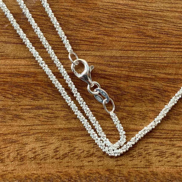 Pieces for Peace, Schmuck für Frieden, Peace Schmuck, Weltfrieden Schmuck, Frieden Schmuck Silberkette, Silberkette ohne Anhänger, Halskette Silber ohne Anhänger, Silberkette Länge 42 cm, Silberkette Länge 45 cm, Silberkette Länge 70 cm, Silberkette Länge 90 cm, verschiedene Modelle, edel glitzernd, Sterling Silber