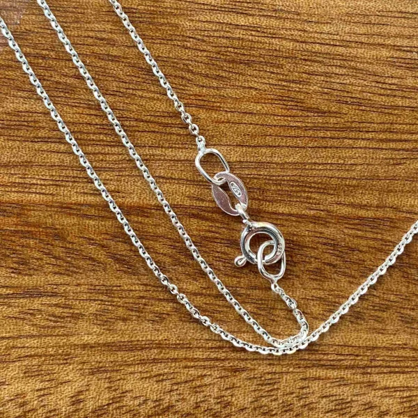 Pieces for Peace, Schmuck für Frieden, Peace Schmuck, Weltfrieden Schmuck, Frieden Schmuck Silberkette, Silberkette ohne Anhänger, Halskette Silber ohne Anhänger, Silberkette Länge 42 cm, Silberkette Länge 45 cm, Silberkette Länge 70 cm, Silberkette Länge 90 cm, verschiedene Modelle, Sterling Silber