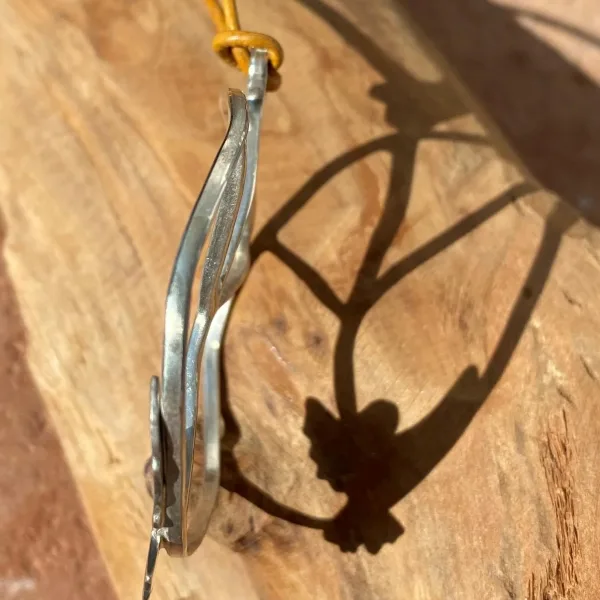Pieces for Peace, Schmuck für Frieden, Rune des Lebens, Peace Schmuck, Schmuck mit Botschaft, Kettenanhänger Silber, Te Rangimarie, Schmuck individuell anfertigen lassen, Kettenanhänger individuell anfertigen lassen, Kettenanhänger Silber, außergewöhnliche Kettenanhänger, extravagante Kettenanhänger, handgemachte Kettenanhänger, Kettenanhänger Handarbeit, Kettenanhänger handgefertigt, Kettenanhänger handgemacht, handgearbeiteter Kettenanhänger, handgefertigter Kettenanhänger, handgemachter Kettenanhänger, Kettenanhänger handmade, Silberschmuck Handarbeit, Silberschmuck handgefertigt, Silberschmuck handgemacht, Schmuck Handarbeit, Schmuck handgefertigt, Schmuck handgemacht, handgearbeiteter Silberschmuck, handgefertigter Silberschmuck, handgemachter Silberschmuck, handgearbeiteter Schmuck, handgefertigter Schmuck, handgemachter Schmuck, Sterling Silber, Friedenstaube, Weltfrieden Schmuck, Frieden Schmuck, Friedensbotschaft, Botschaft für Frieden, Botschaft für Peace, Peace on Earth, Give Peace a Chance, Peace and Love, Peace Zeichen, Peace Symbol, Friedenstaube, Peace Message, Peace of Mind, World Peace, Innerer Frieden, Friedensbewegung, Friedensaktivist, Peacemaker, Friedensmanifest, Friedensappell, Friedensvertrag, Friedensverhandlung, Friedenstreck, Friedensmal, Peace Bell, Pax Terra, Peace is beautiful, Peace is coming, Peace one day